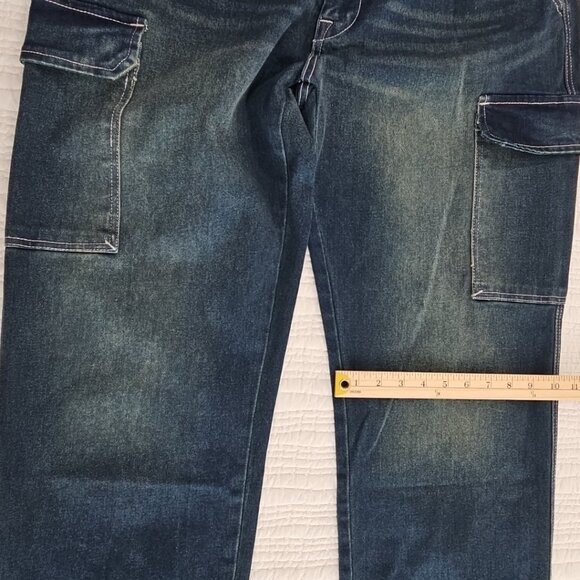 True Religion Cargo Jeans Men's 36x32 NWT Medium Wash Wide Leg Relaxed Fit NEW - Picture 13 of 16